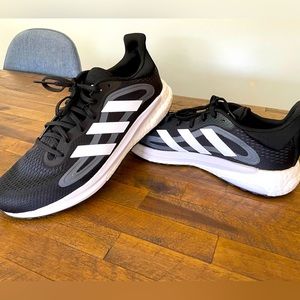 ADIDAS Solar Glide 4 Men’s Running Shoes, Size 10.5